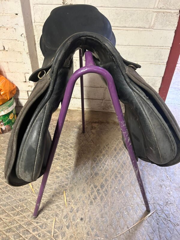 Albian Saddle (Jumping Saddle) - Image 2